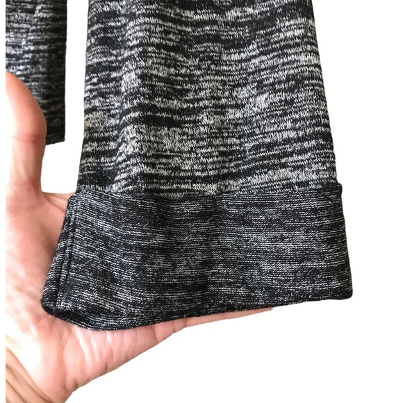 🆕🔥HOST PICK🎉LUCKY BRAND GORGEOUS GRAY WRAP FLARE LONGSLEEVE SEXY&SUPER SOFT - Picture 7 of 16